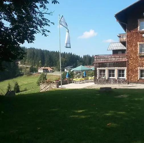 Brennes Hotel